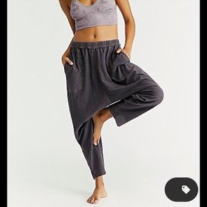 Free People Catching Feels Jogger, XS, color : December Sky (gray)